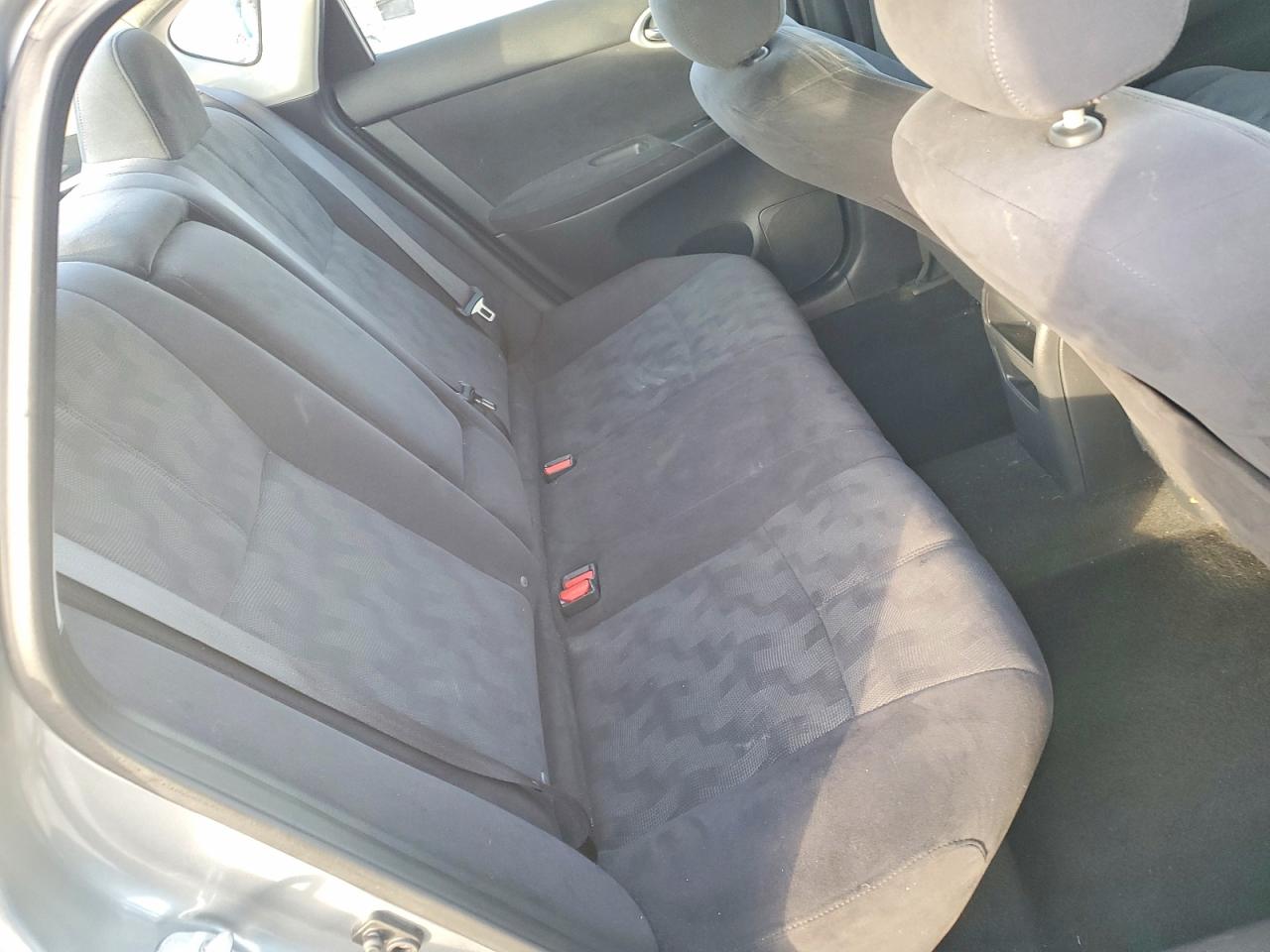 2013 NISSAN SENTRA S photo 10