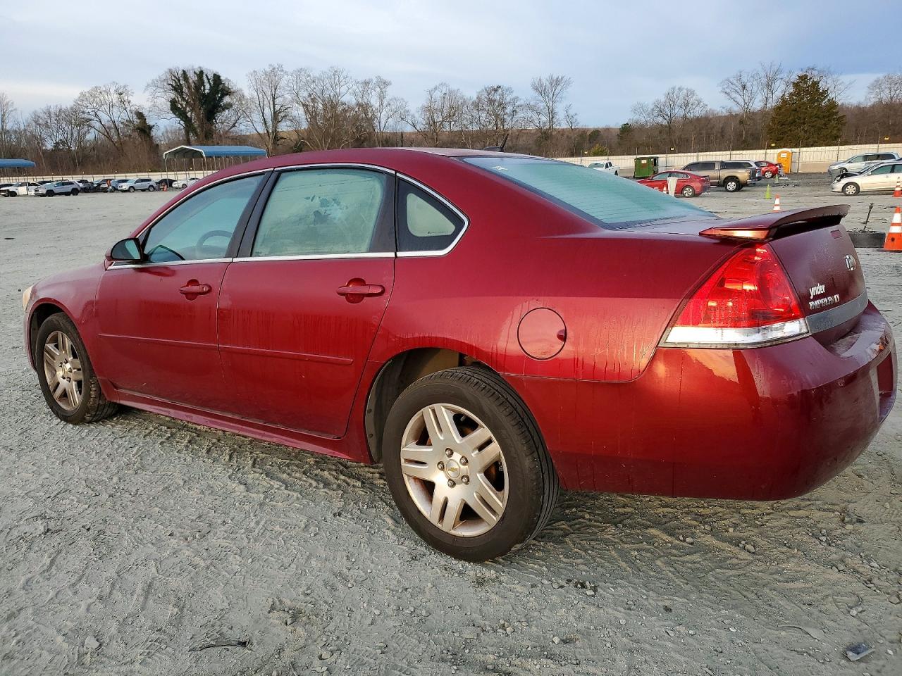 2011 CHEVROLET IMPALA LT photo 2