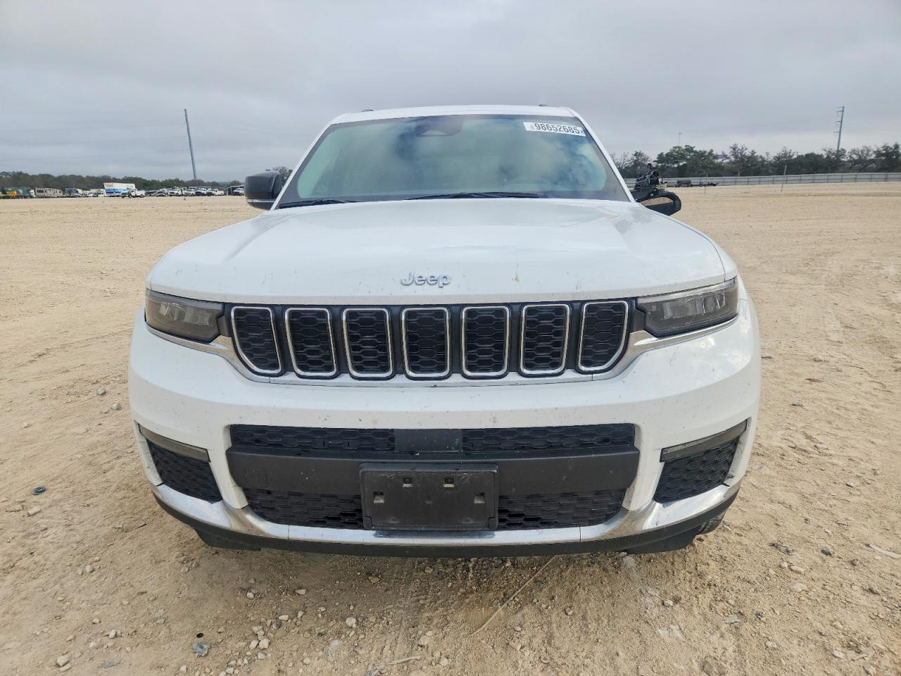 2023 JEEP GRAND CHEROKEE L LIMITED photo 5