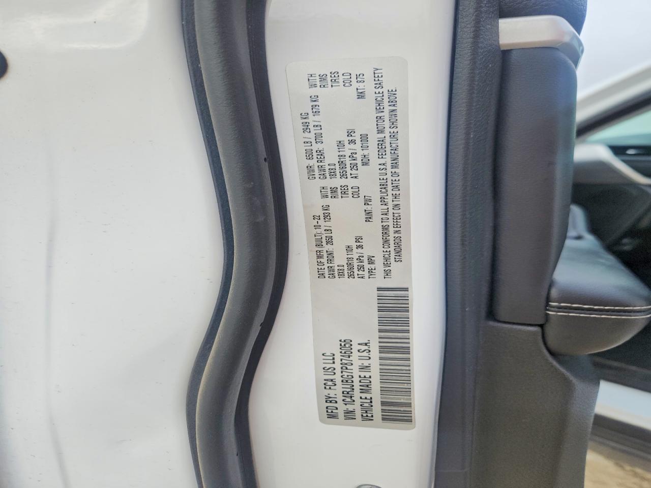 2023 JEEP GRAND CHEROKEE L LIMITED photo 13