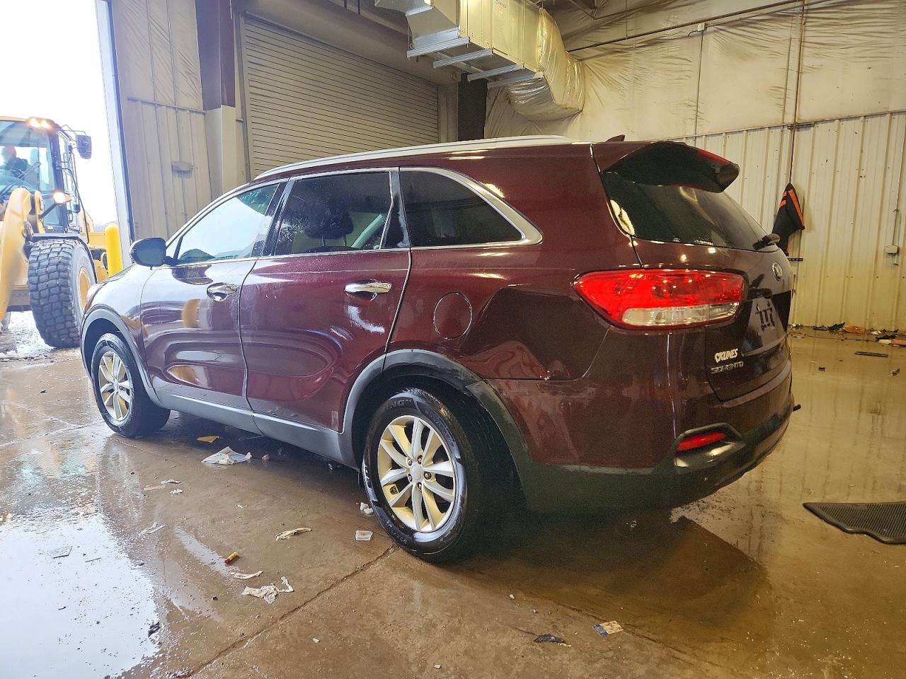 2016 KIA SORENTO LX photo 2