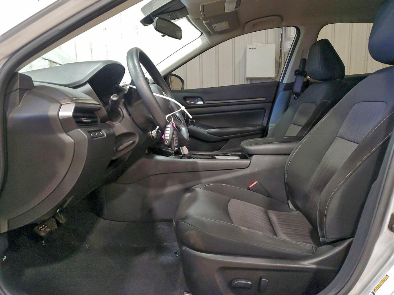 2024 NISSAN ALTIMA SV photo 7