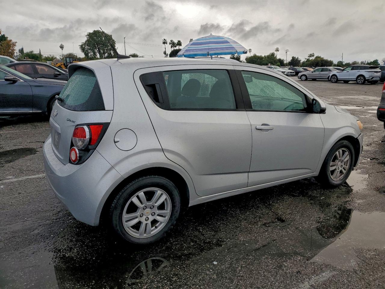 2012 CHEVROLET SONIC LS photo 3