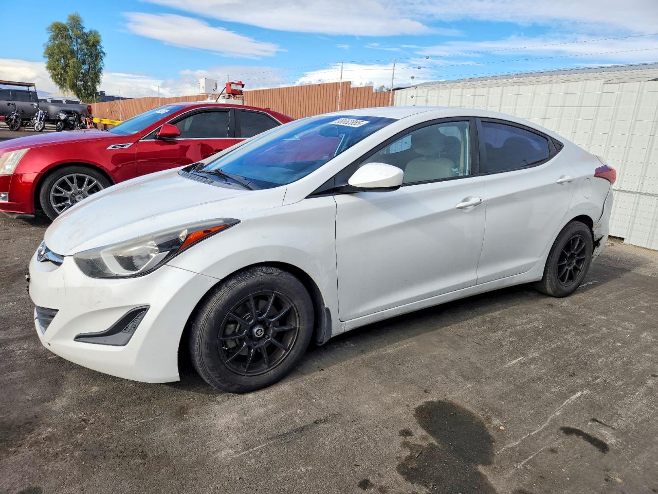 2016 HYUNDAI ELANTRA