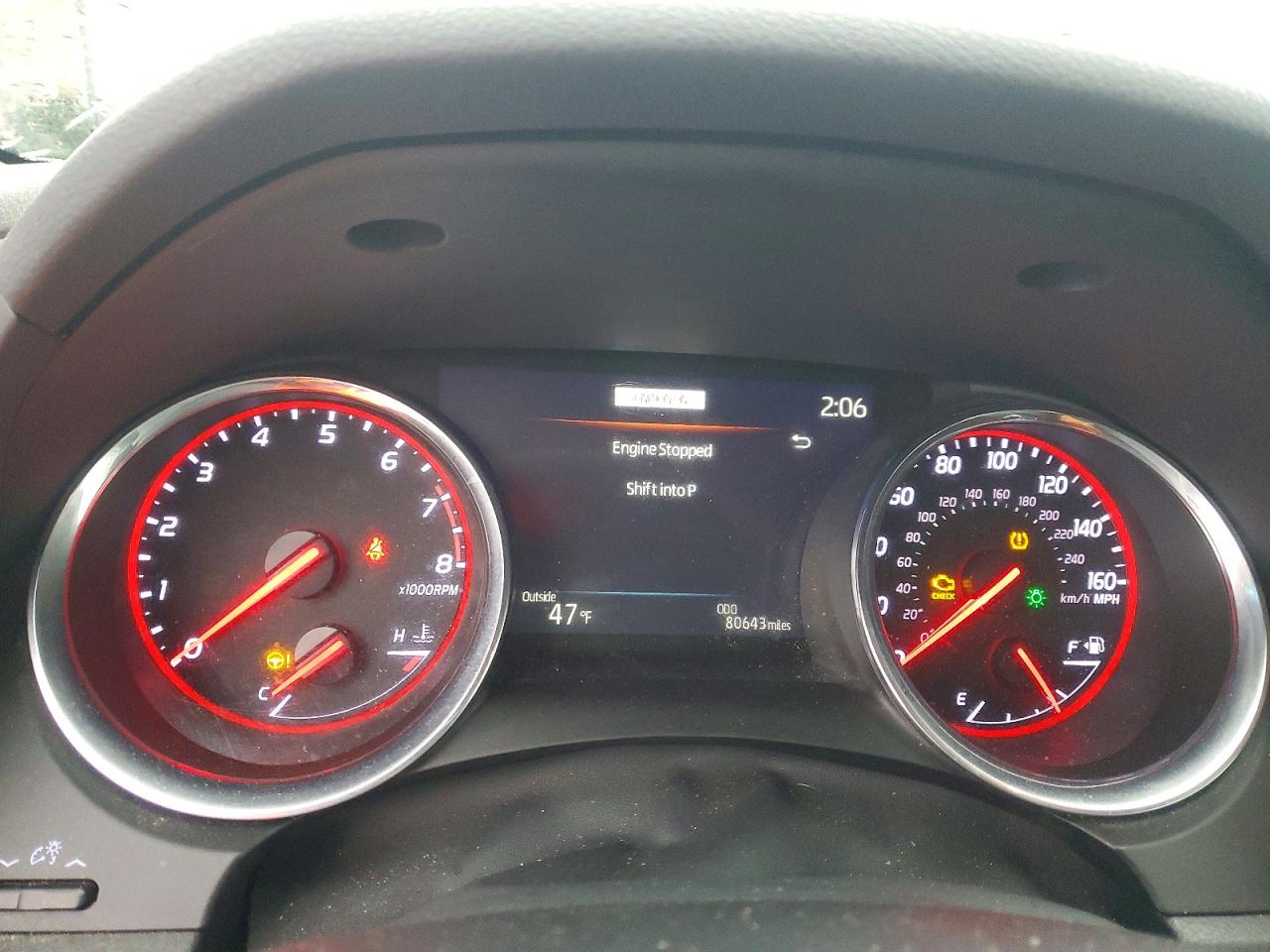 2019 TOYOTA CAMRY XSE photo 9