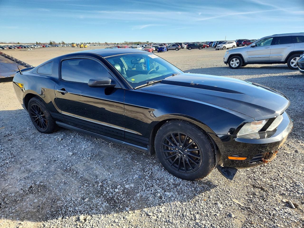 2012 FORD MUSTANG photo 4
