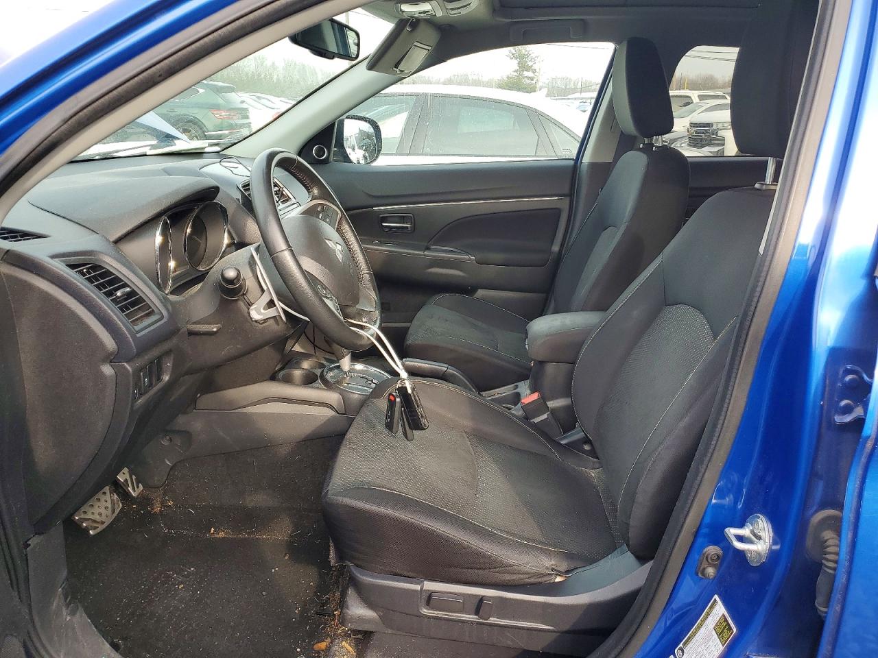 2015 MITSUBISHI OUTLANDER SPORT SE photo 7