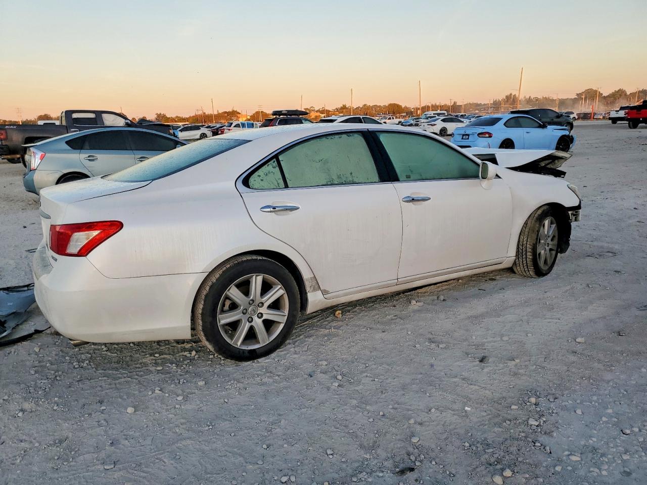 2009 LEXUS ES 350 photo 3