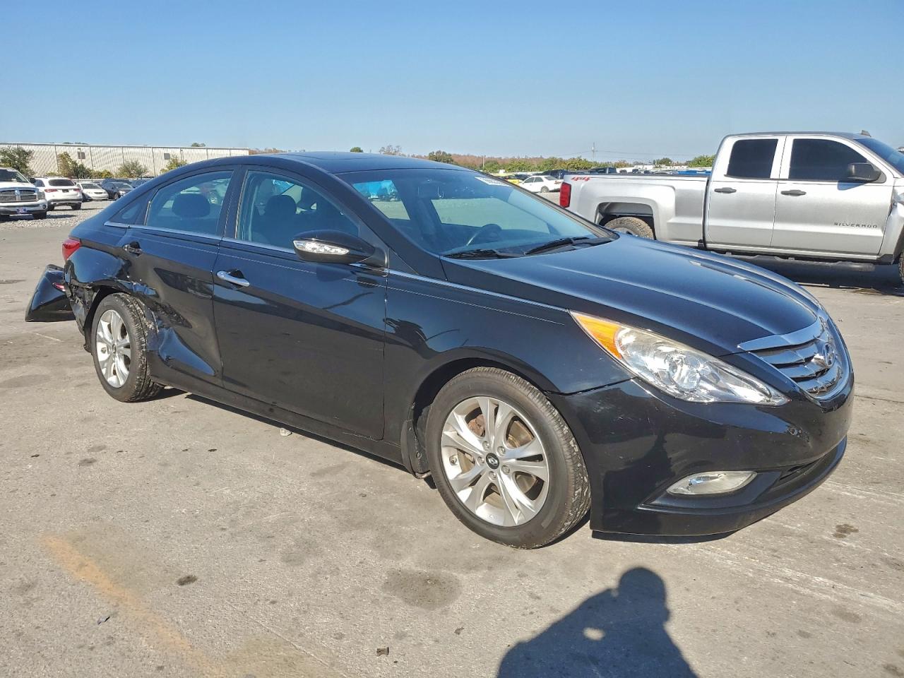 2013 HYUNDAI SONATA SE photo 4