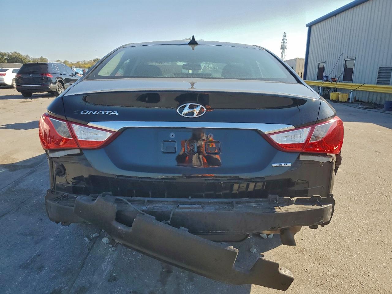 2013 HYUNDAI SONATA SE photo 6