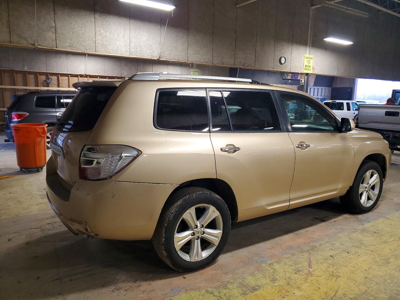 2009 TOYOTA HIGHLANDER LIMITED photo 5