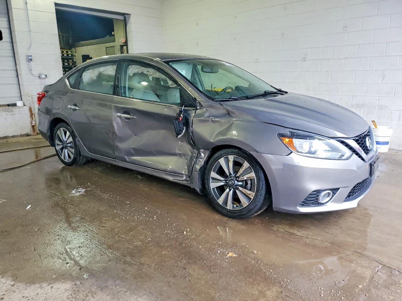 2016 NISSAN SENTRA S photo 4