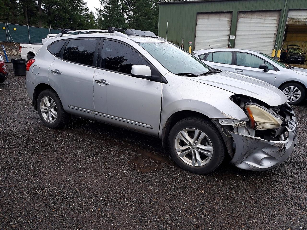 2013 NISSAN ROGUE S photo 4