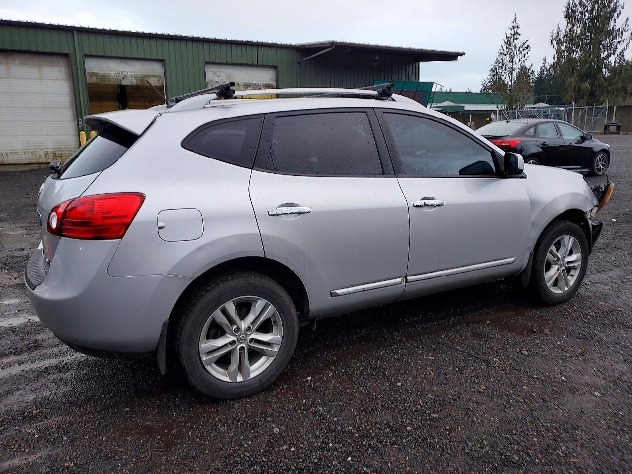 2013 NISSAN ROGUE S photo 3