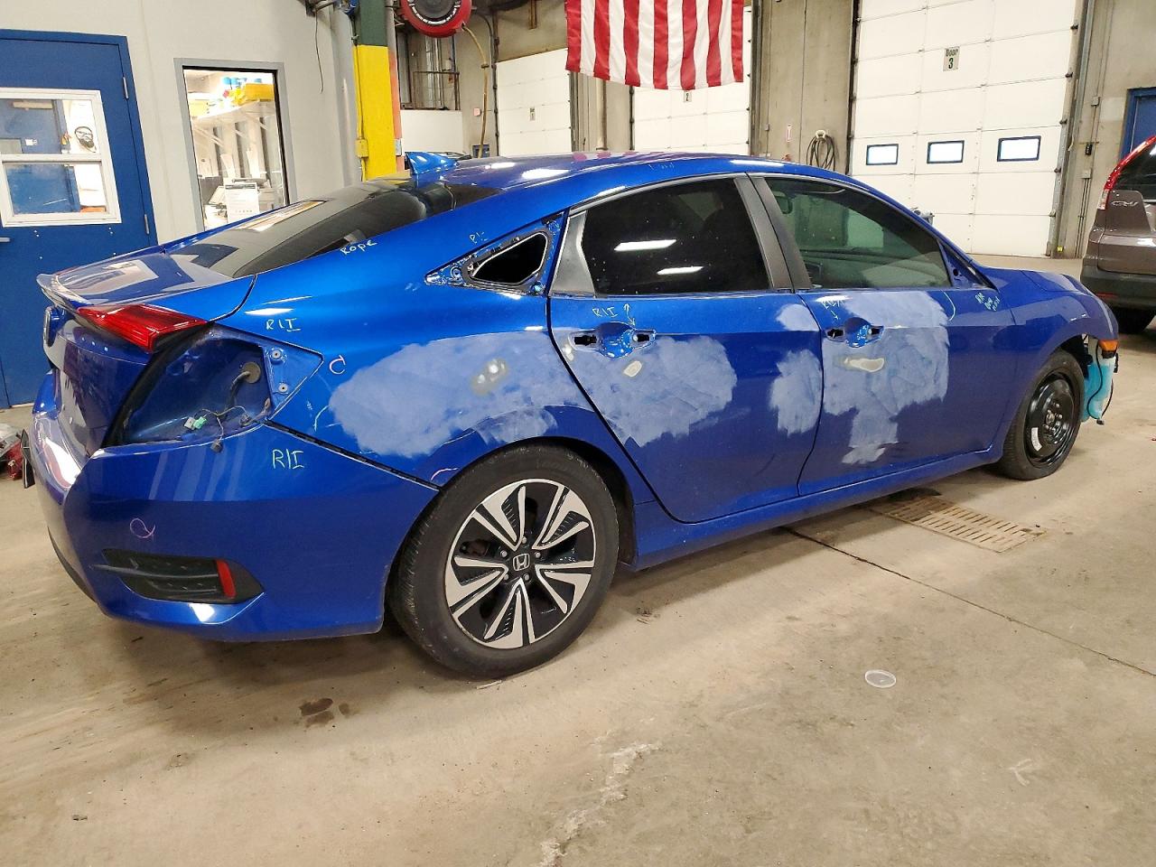 2017 HONDA CIVIC EXL photo 3