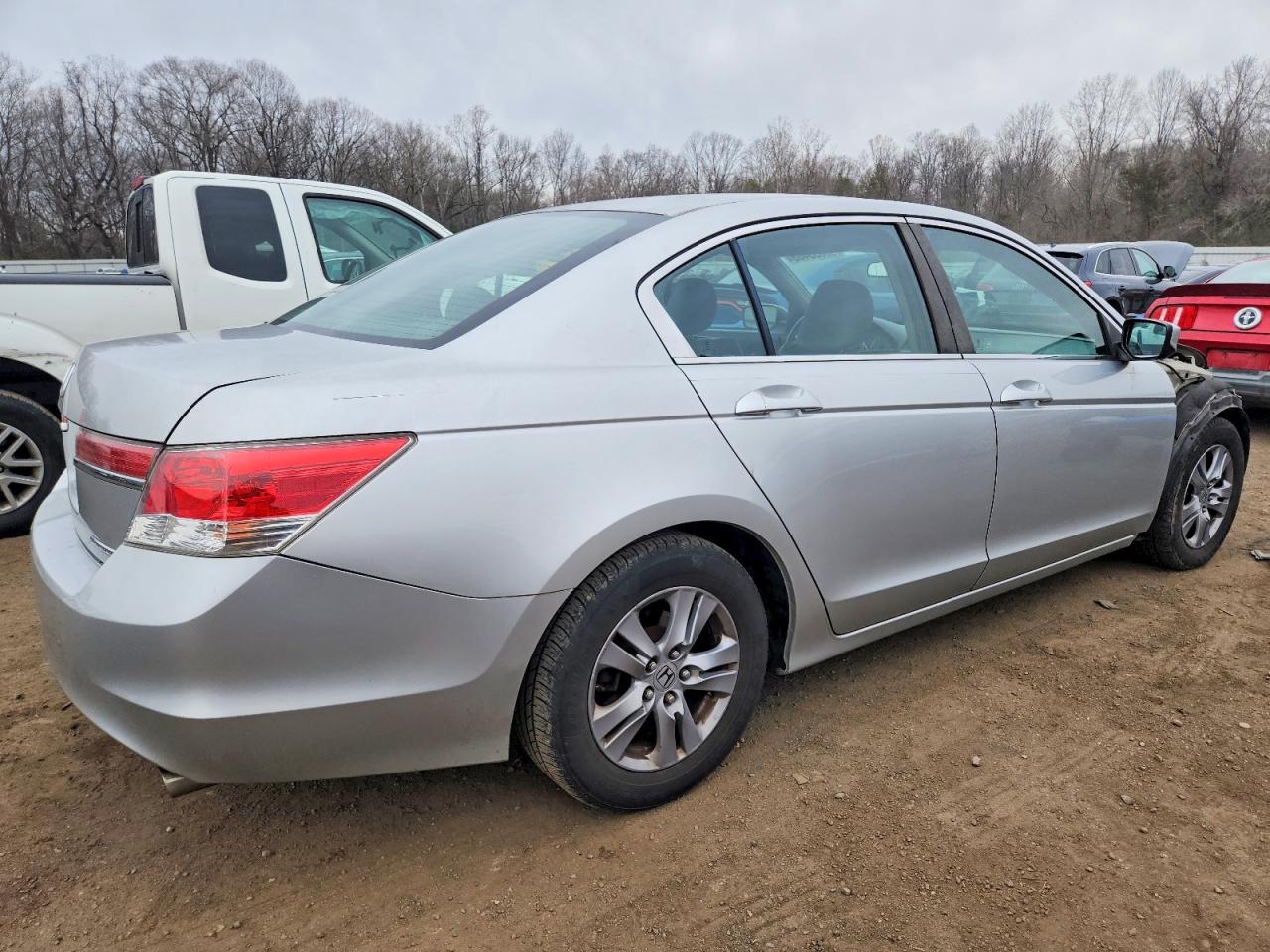 2012 HONDA ACCORD SE photo 3