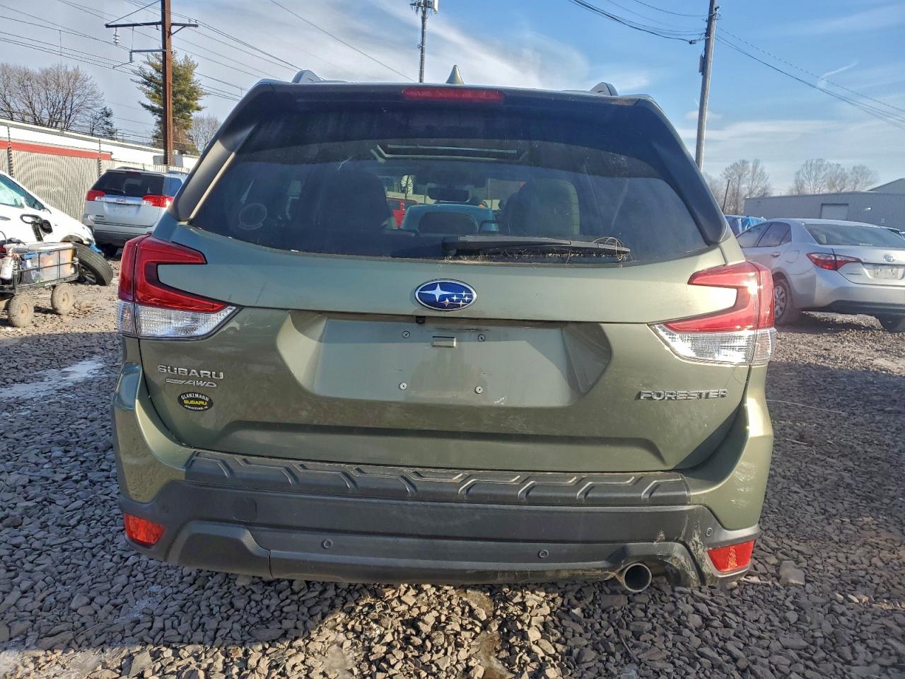 2021 SUBARU FORESTER LIMITED photo 6