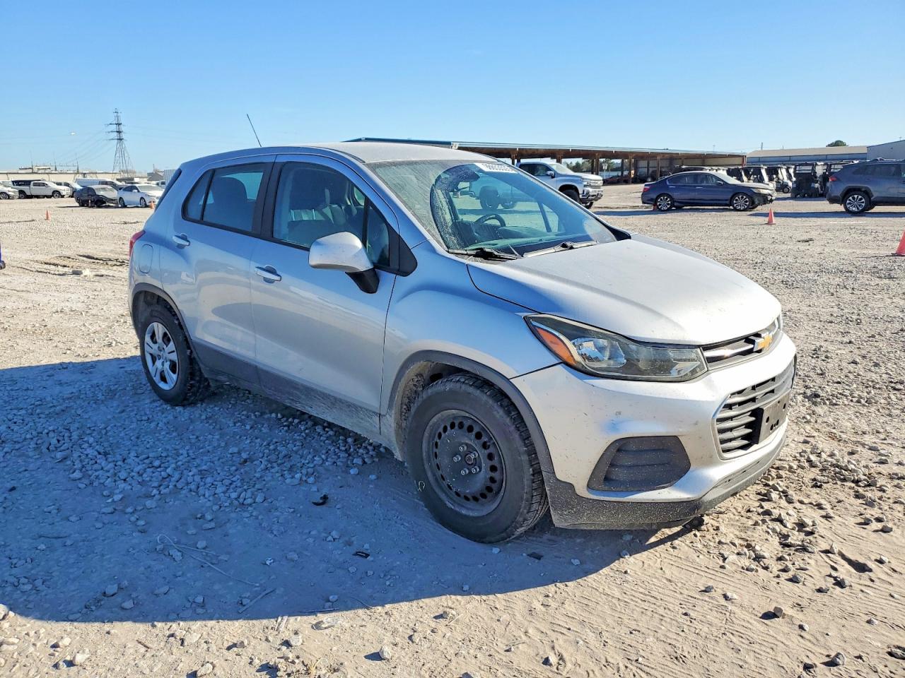2017 CHEVROLET TRAX LS photo 4
