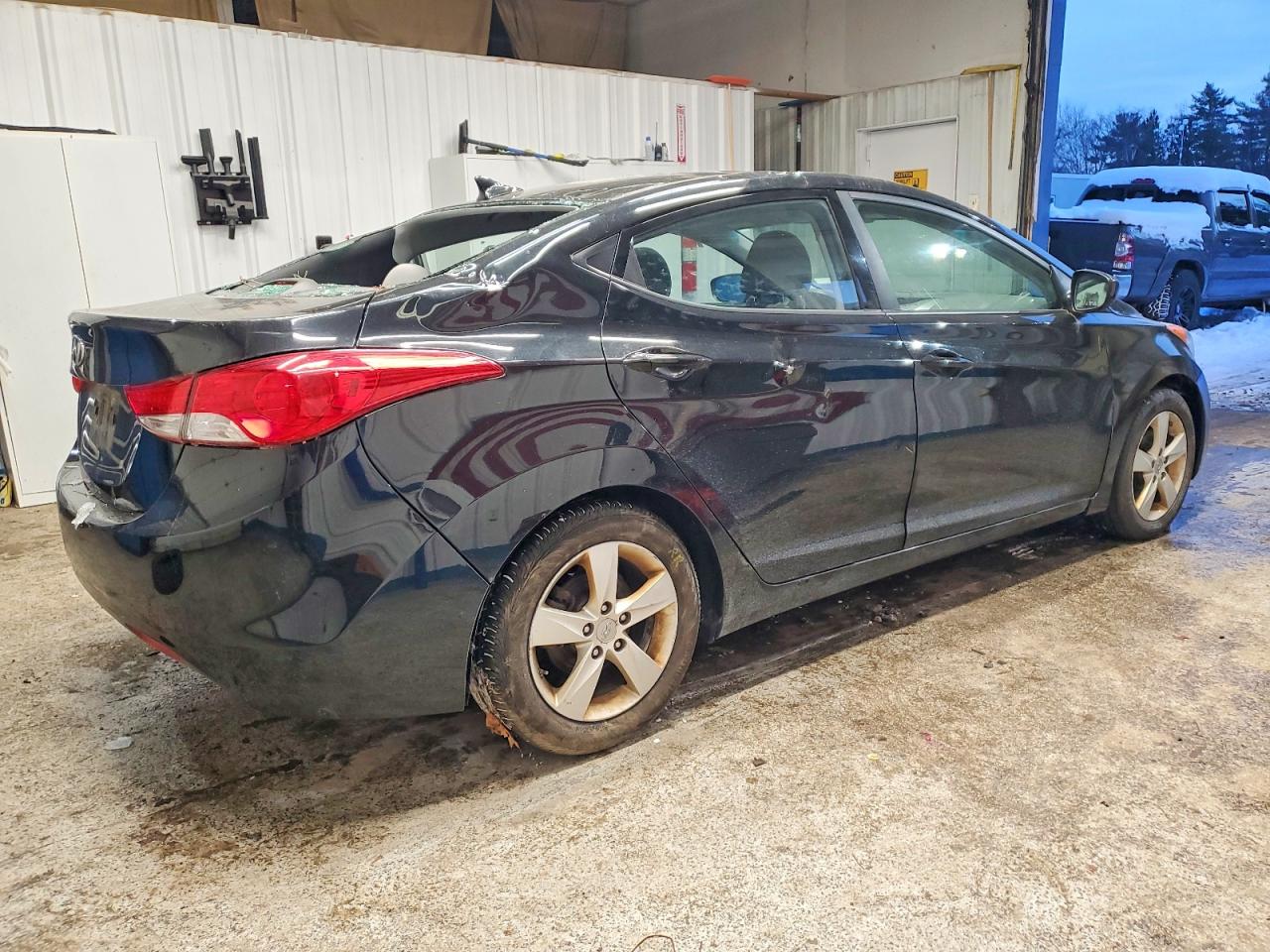 2013 HYUNDAI ELANTRA GLS photo 3