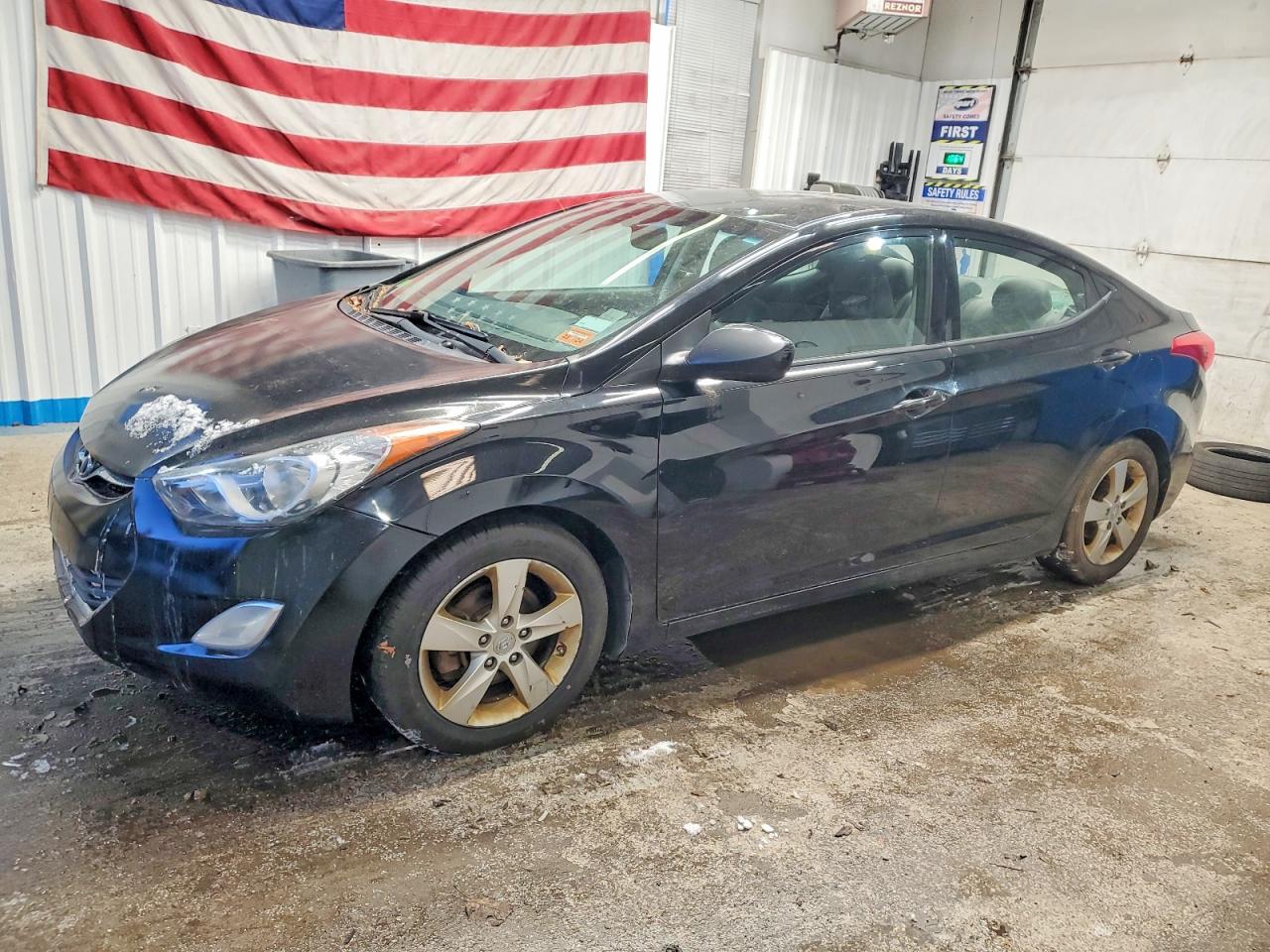 2013 HYUNDAI ELANTRA