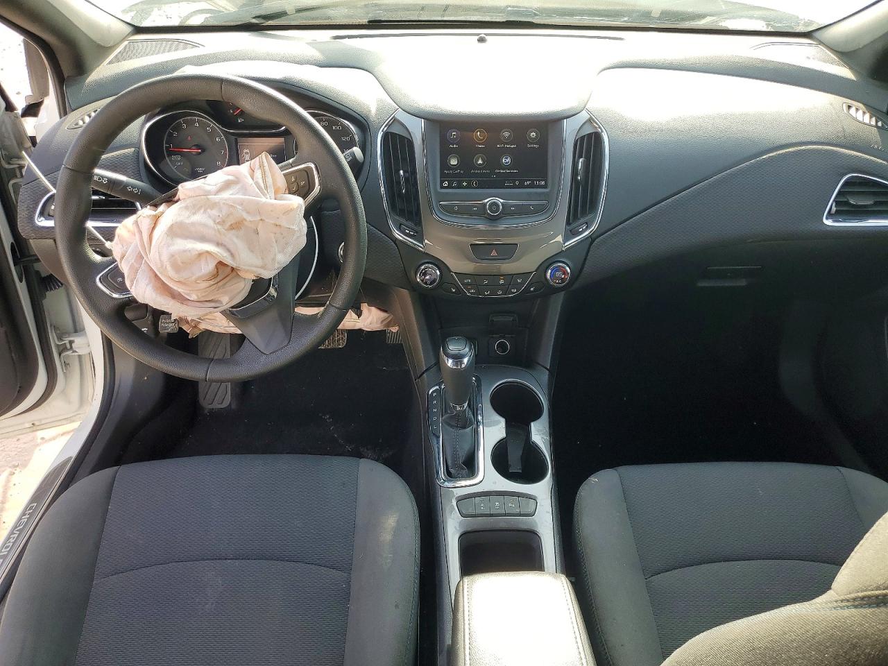 2019 CHEVROLET CRUZE LT photo 8