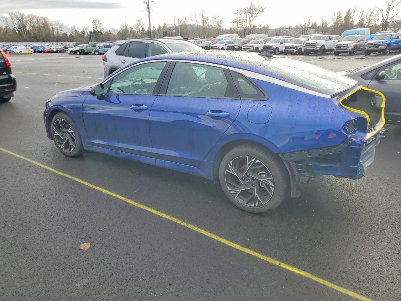 2025 KIA K5 GT LINE photo 2