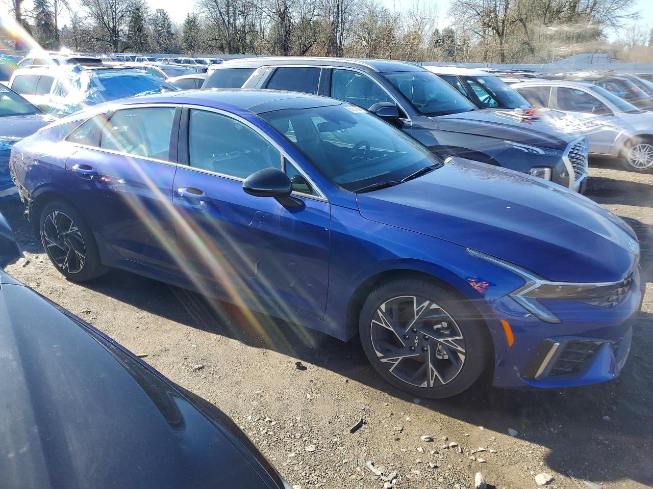 2025 KIA K5 GT LINE photo 4