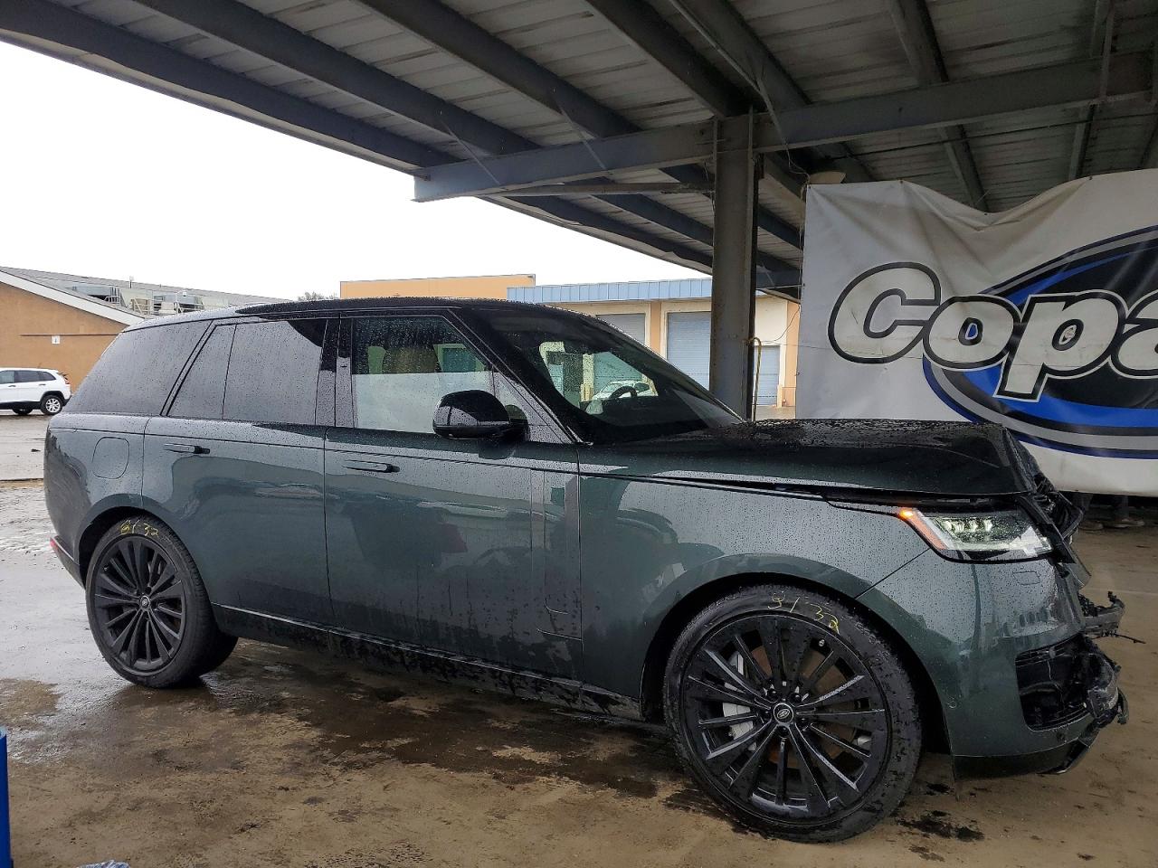 2024 LAND ROVER RANGE ROVER SE photo 4