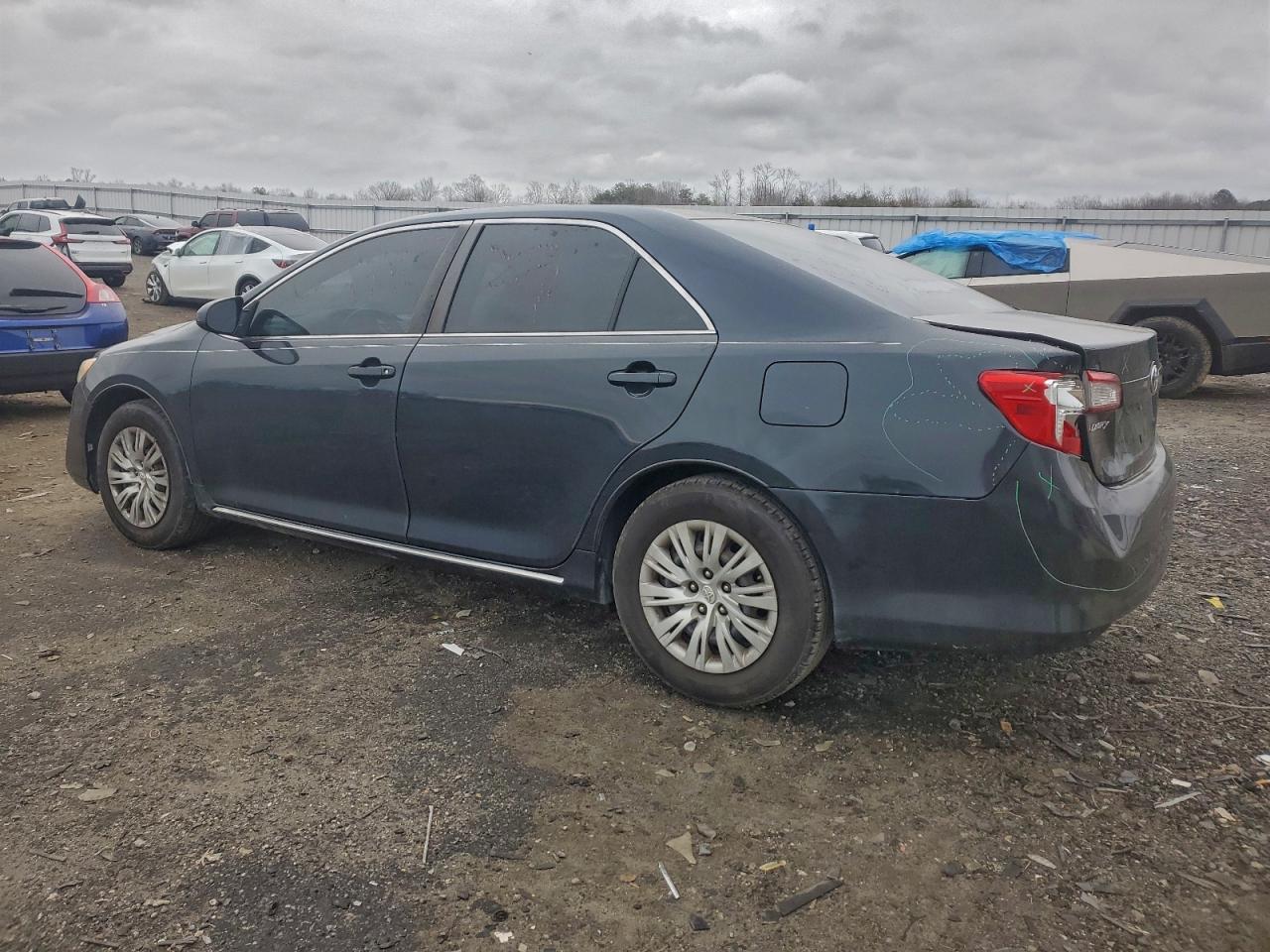 2012 TOYOTA CAMRY BASE photo 2