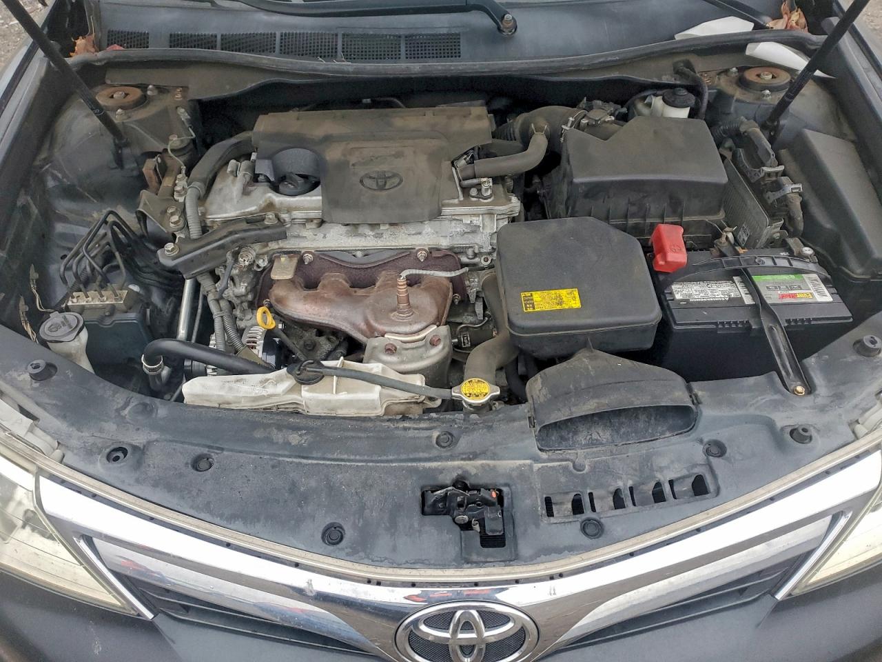 2012 TOYOTA CAMRY BASE photo 11
