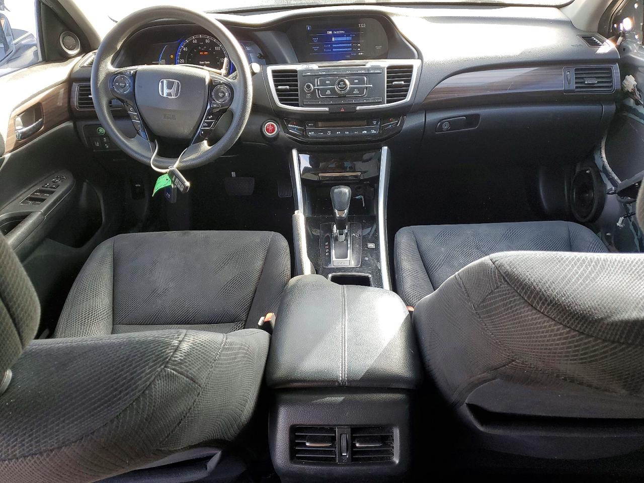 2017 HONDA ACCORD HYBRID photo 8