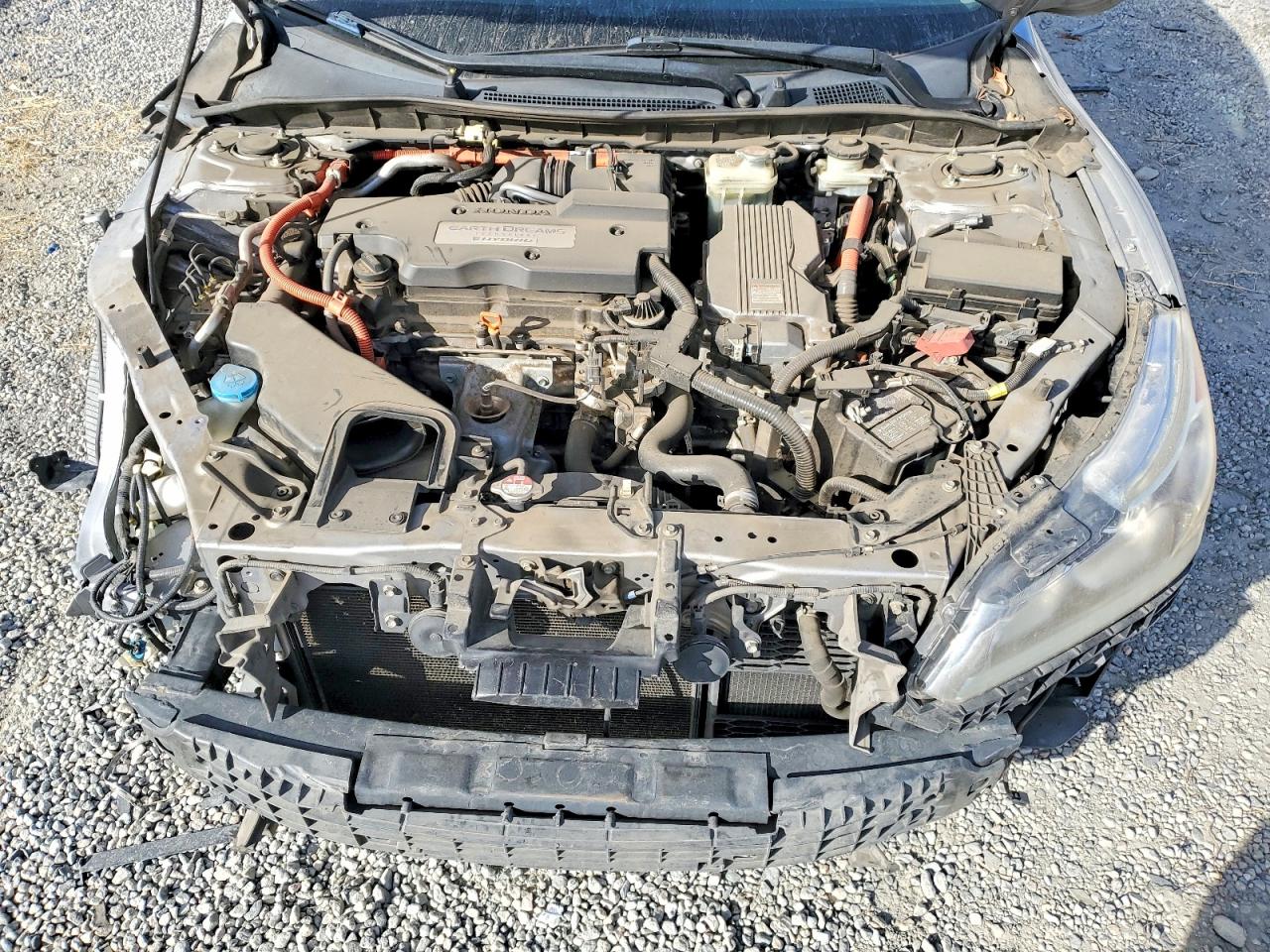 2017 HONDA ACCORD HYBRID photo 11