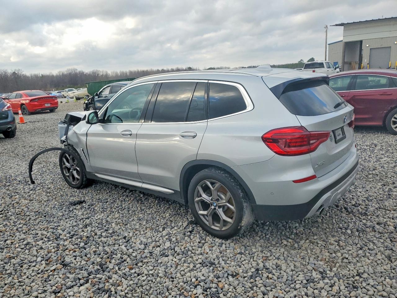 2020 BMW X3 photo 2