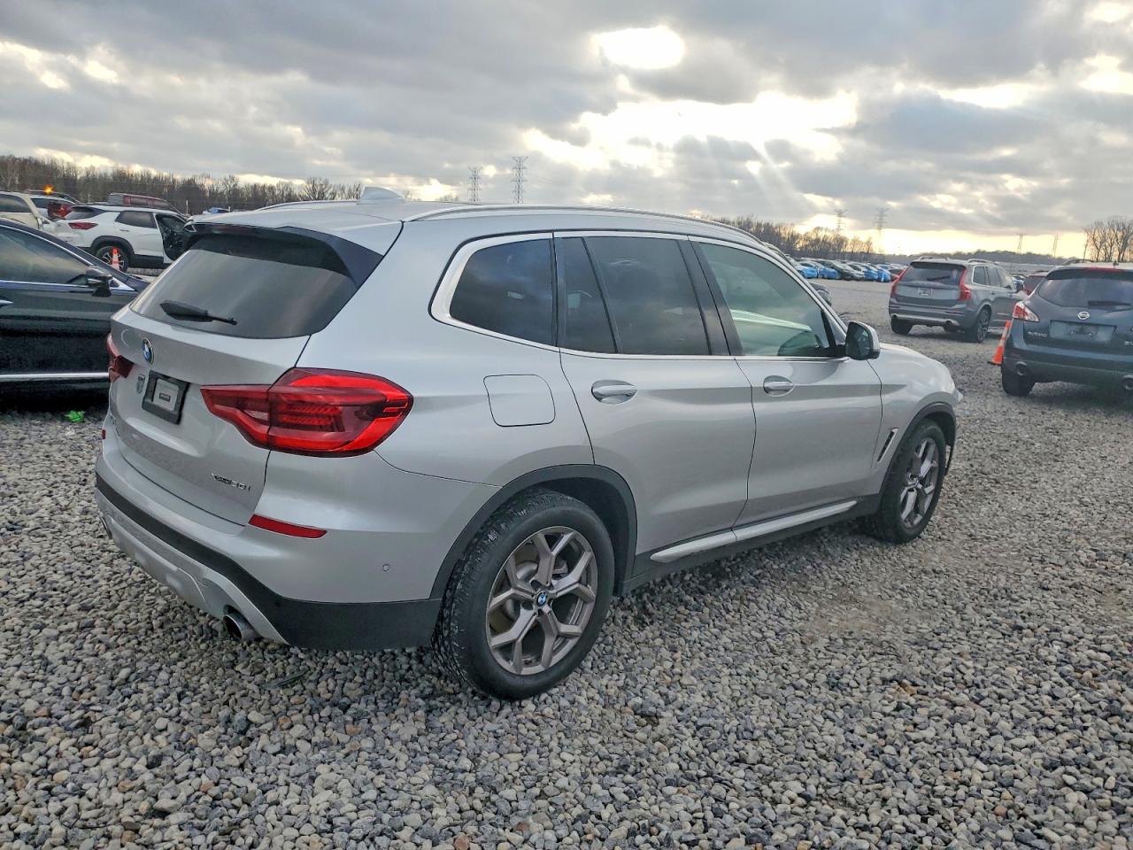 2020 BMW X3 photo 3