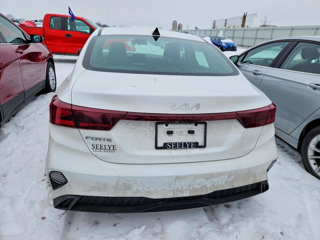 2024 KIA FORTE LX photo 6