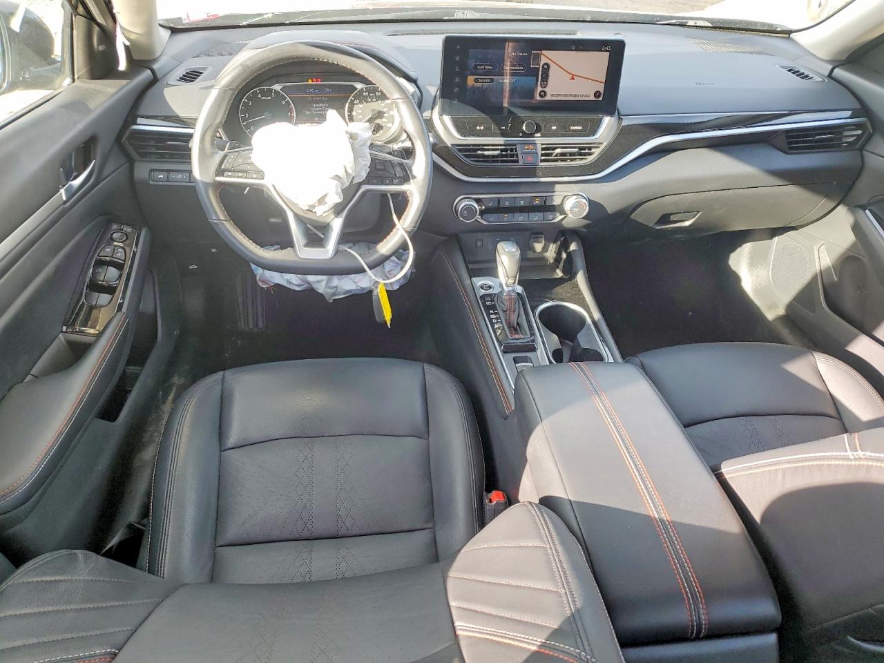 2024 NISSAN ALTIMA SR photo 8
