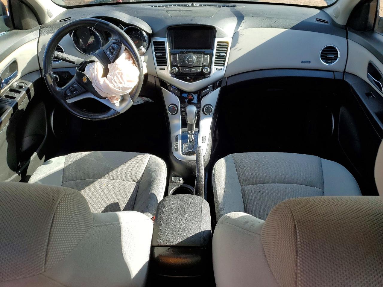 2014 CHEVROLET CRUZE LT photo 15