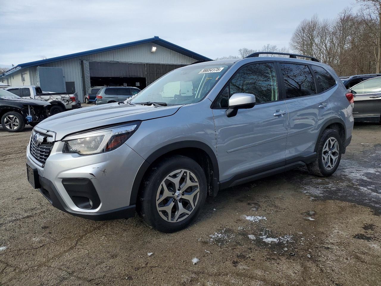 2021 SUBARU FORESTER