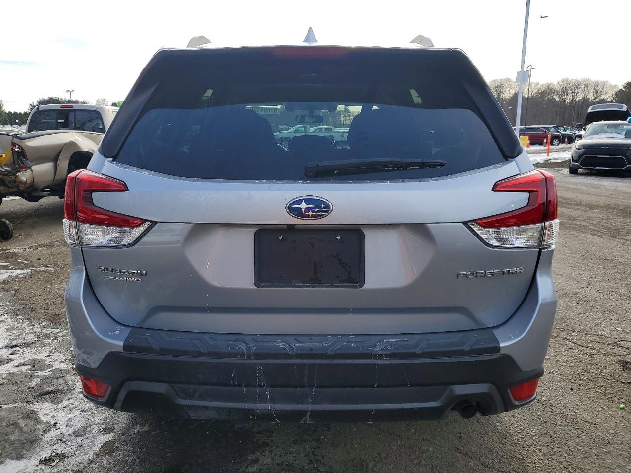 2021 SUBARU FORESTER PREMIUM photo 6