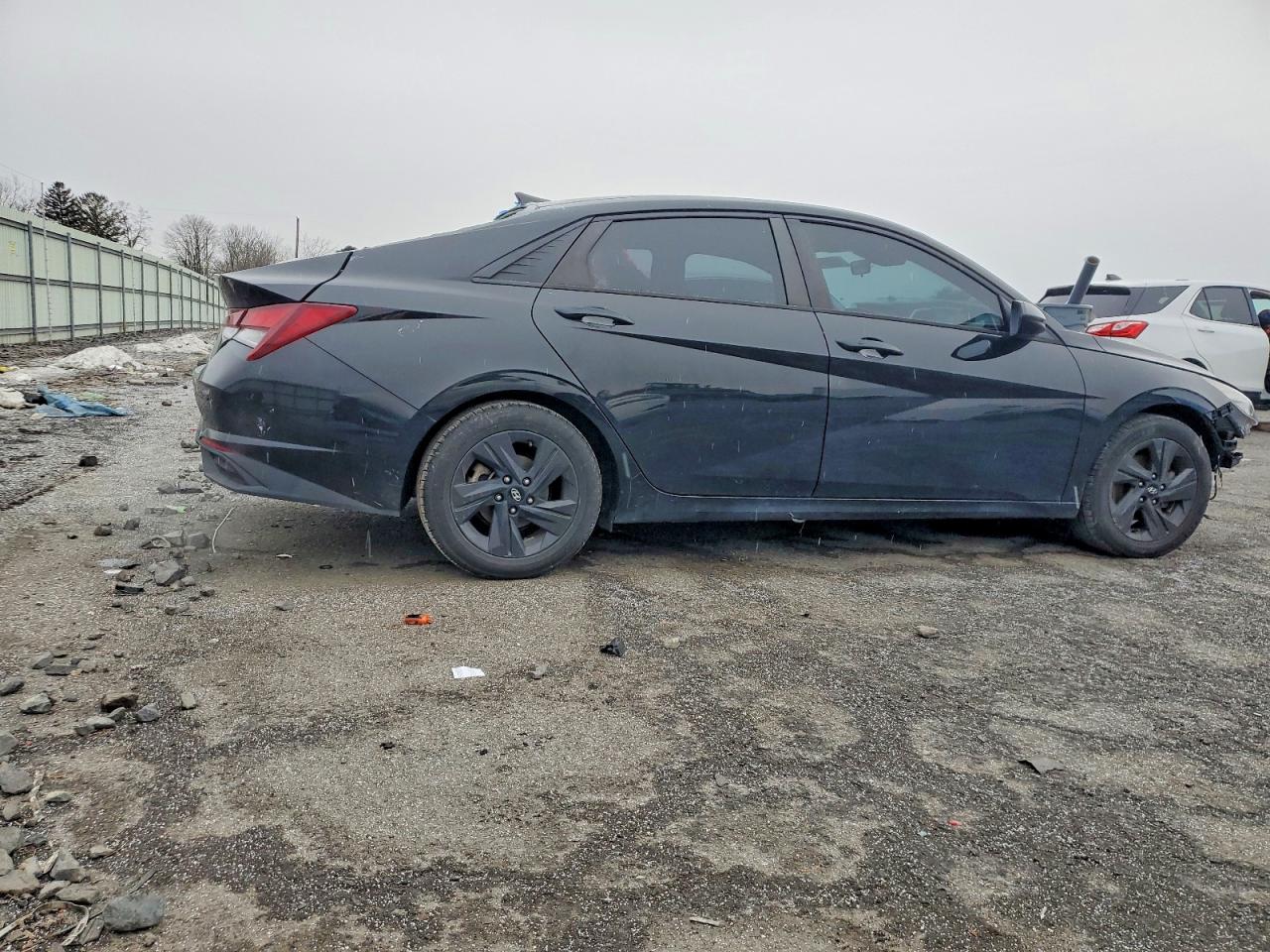 2021 HYUNDAI ELANTRA SEL photo 5