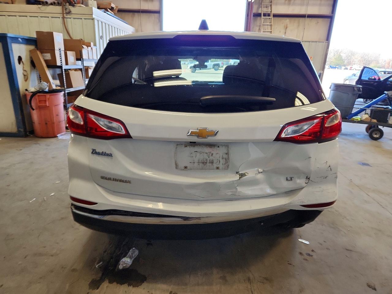 2020 CHEVROLET EQUINOX LT photo 6