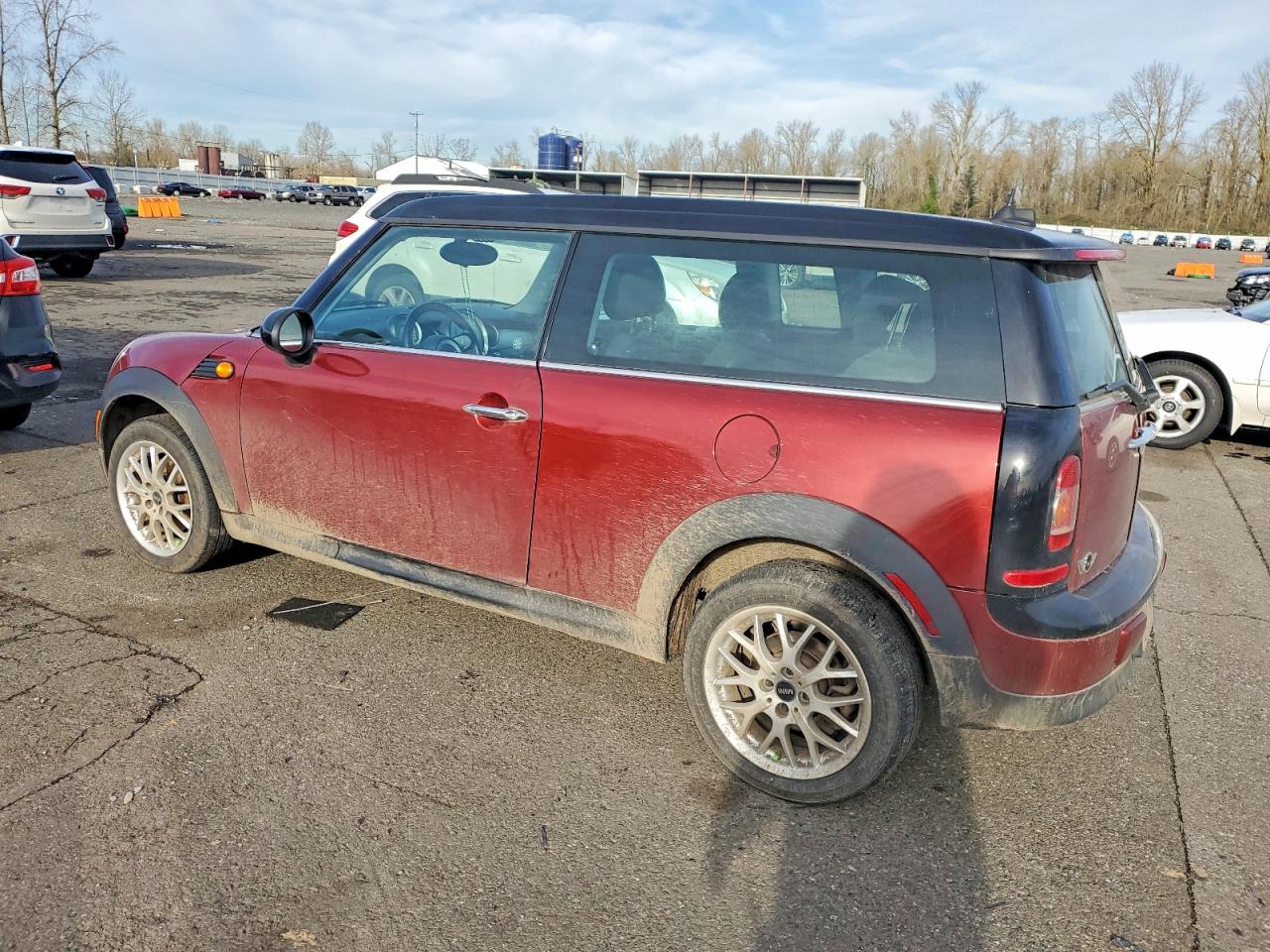 2009 MINI COOPER CLUBMAN photo 2