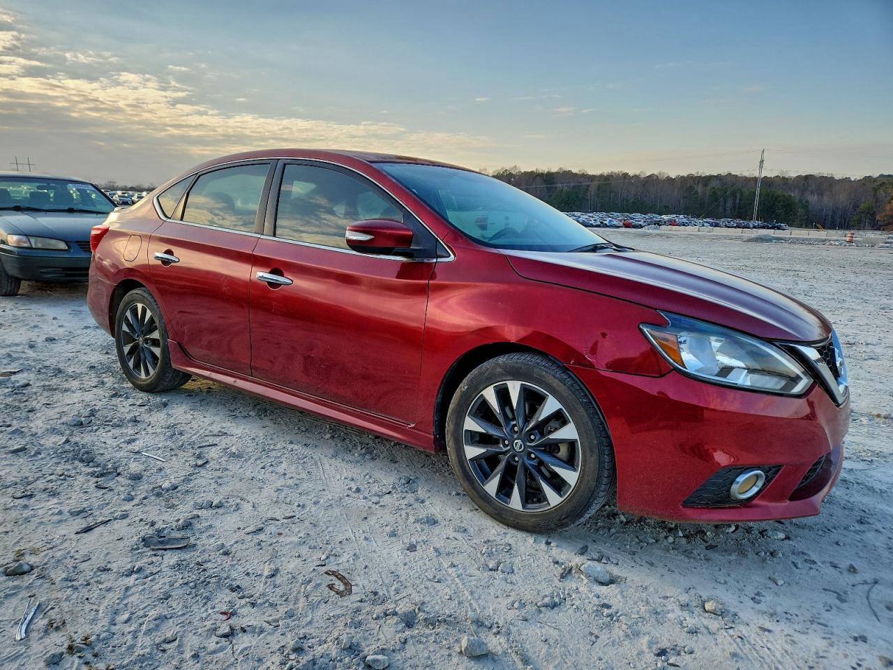 2017 NISSAN SENTRA SR TURBO photo 4