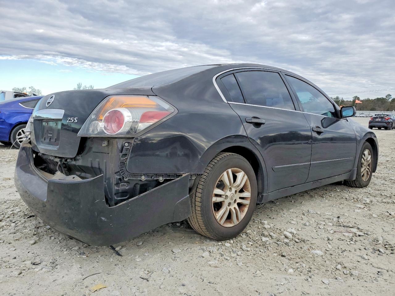 2011 NISSAN ALTIMA BASE photo 3