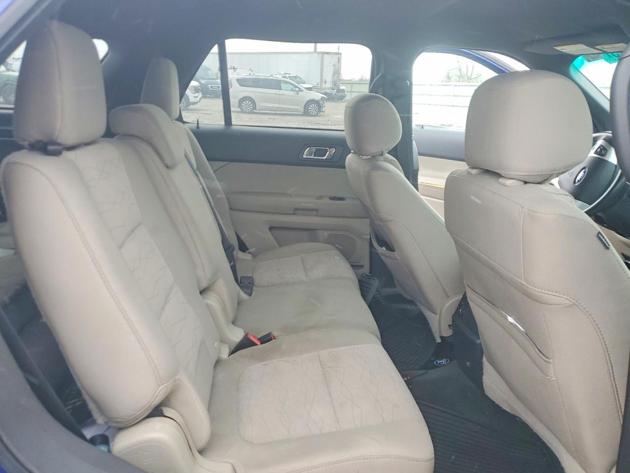 2015 FORD EXPLORER photo 11