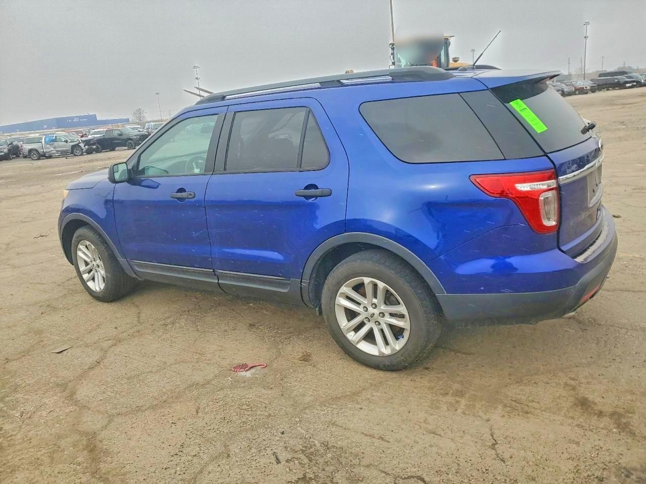 2015 FORD EXPLORER photo 2