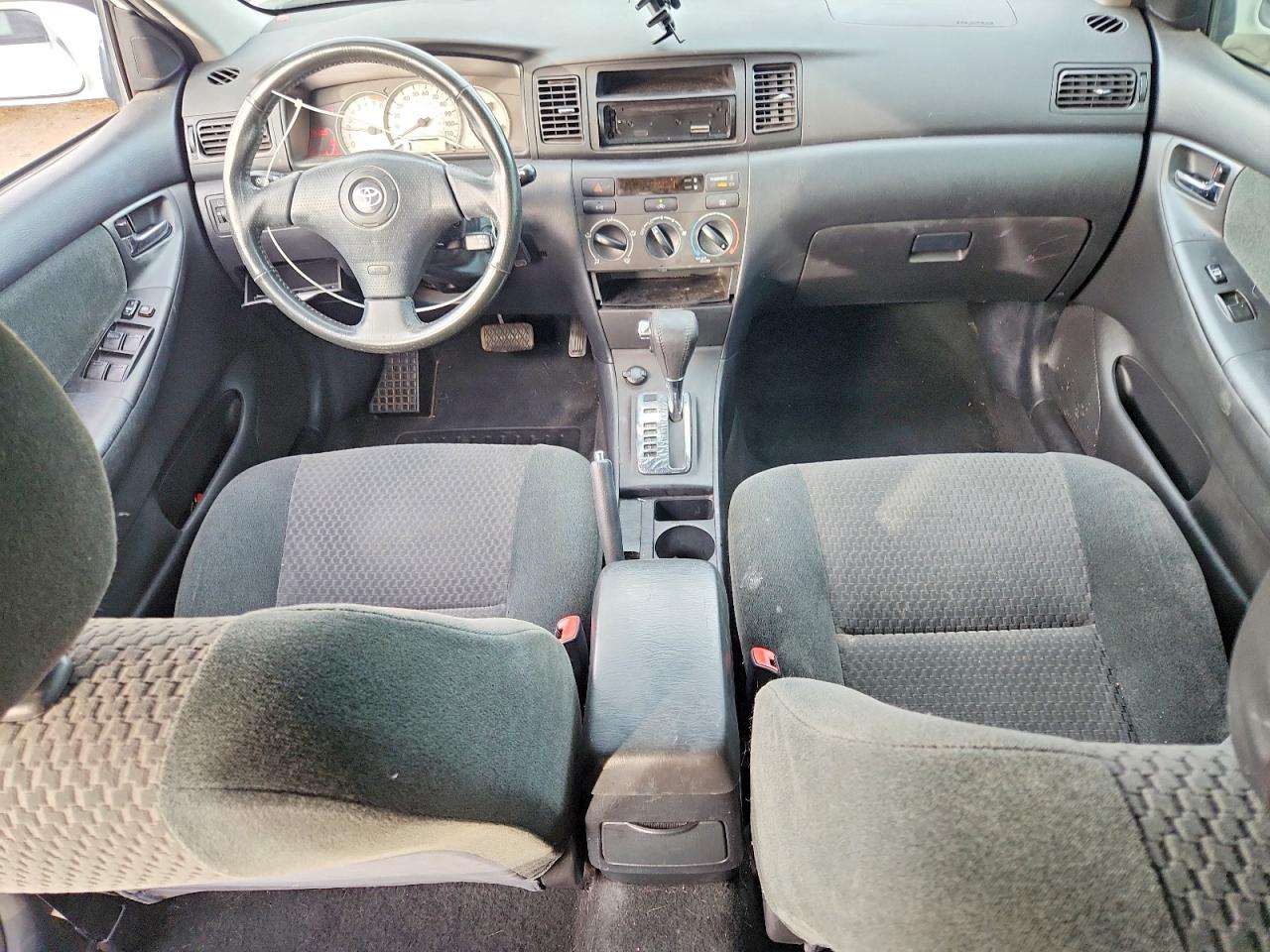 2006 TOYOTA COROLLA CE photo 8