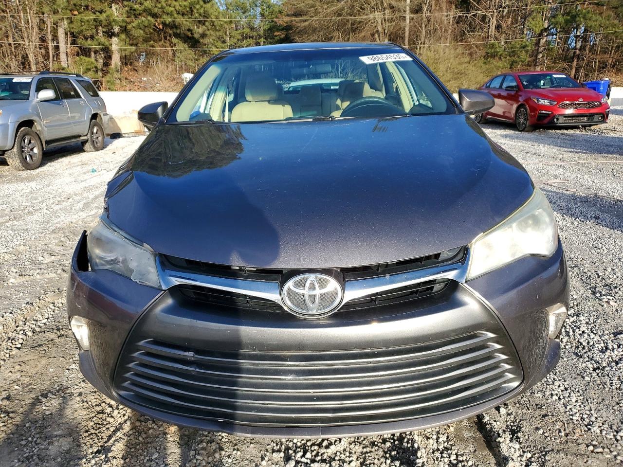 2015 TOYOTA CAMRY LE photo 5