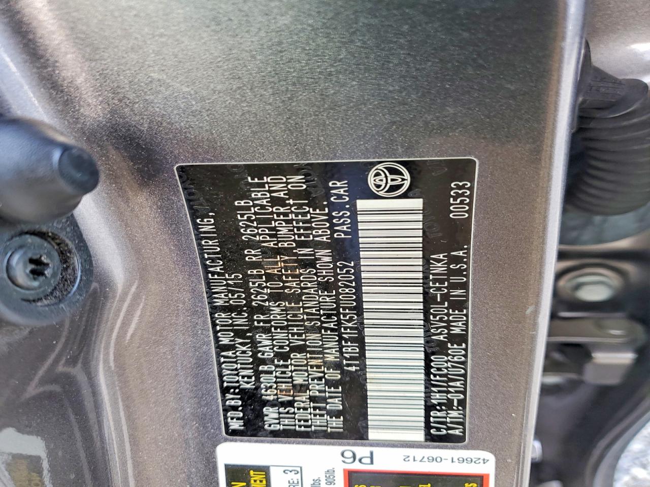 2015 TOYOTA CAMRY LE photo 12