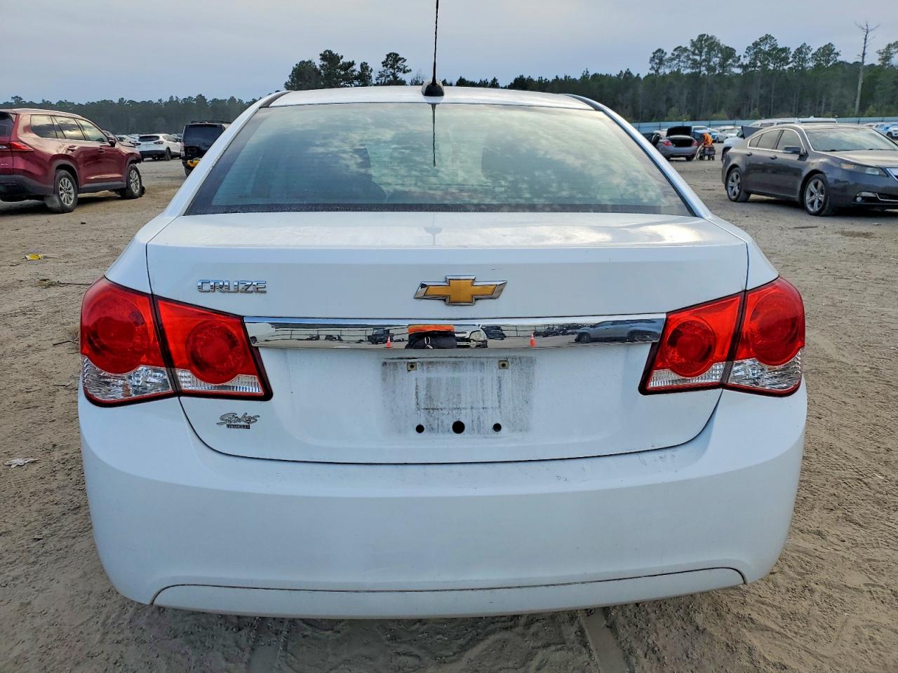 2016 CHEVROLET CRUZE LIMITED LS photo 6